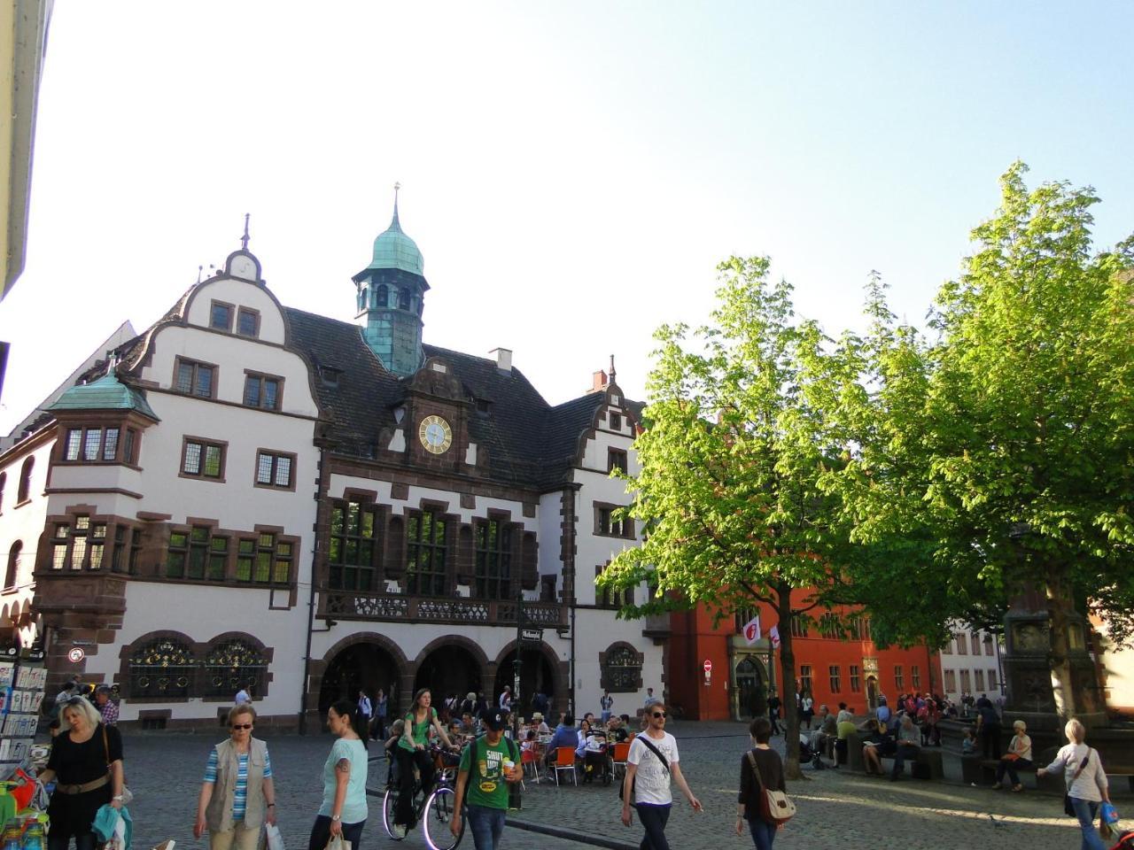 Cityappartment Am Stadttheater Freiburg im Breisgau Exterior foto